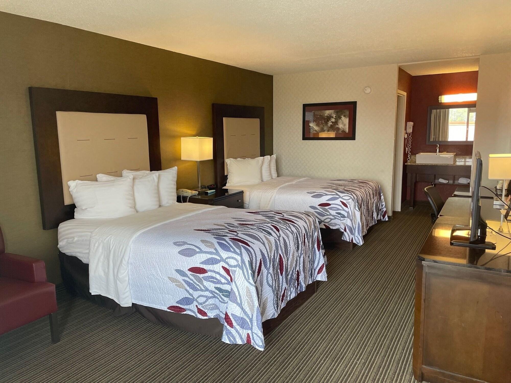 Red Roof Inn & Suites Dekalb Kültér fotó