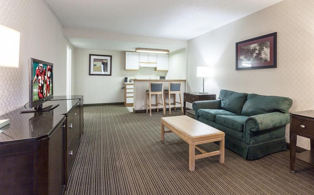 Red Roof Inn & Suites Dekalb Kültér fotó