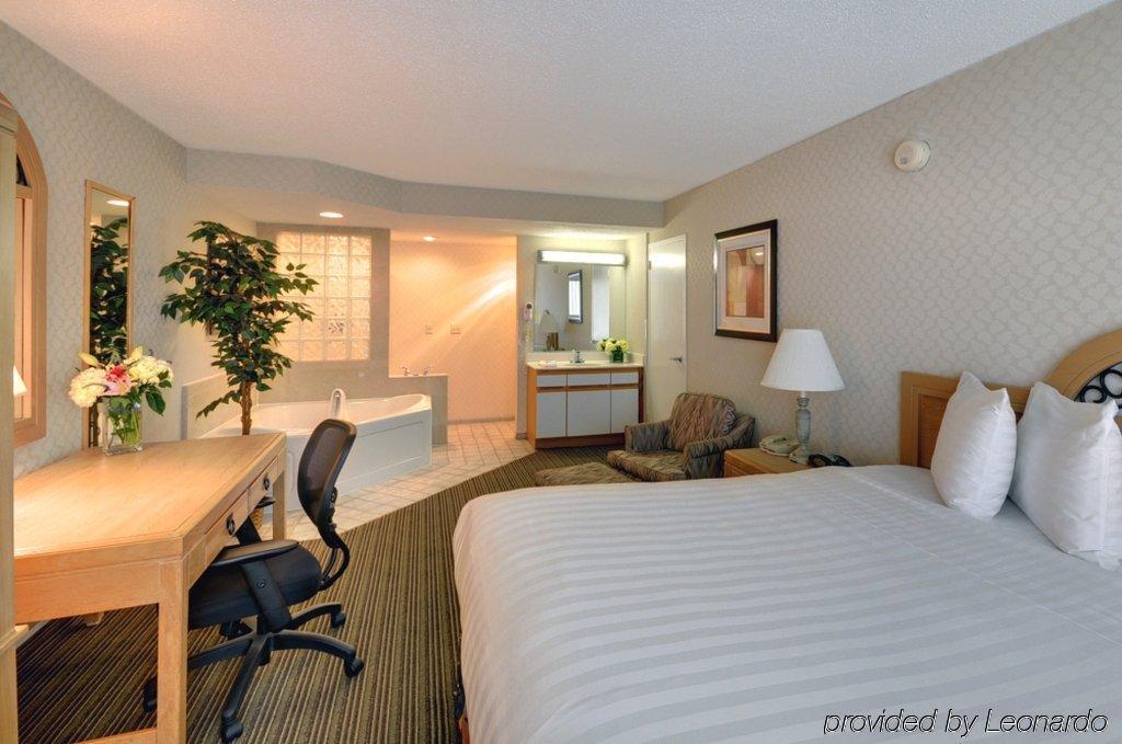 Red Roof Inn & Suites Dekalb Szoba fotó