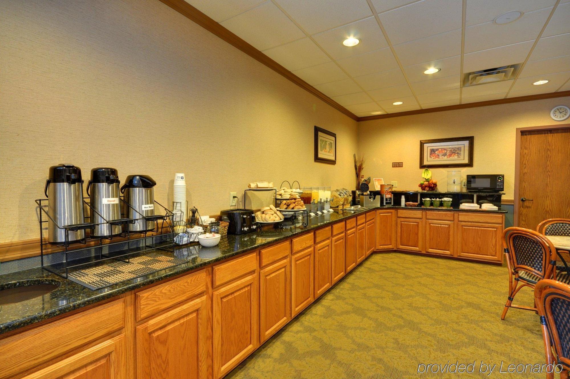 Red Roof Inn & Suites Dekalb Étterem fotó