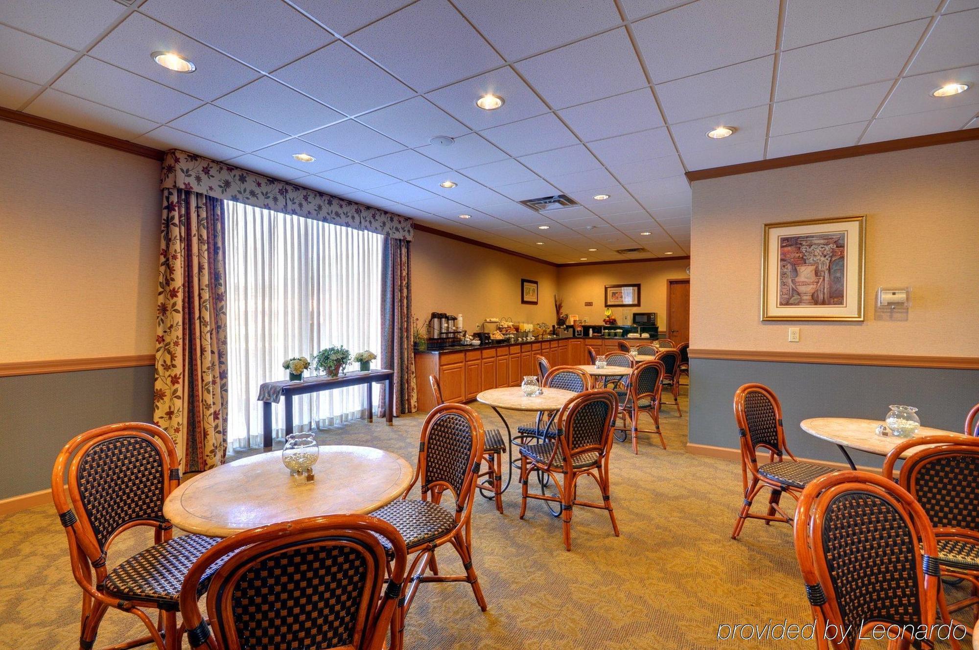Red Roof Inn & Suites Dekalb Étterem fotó