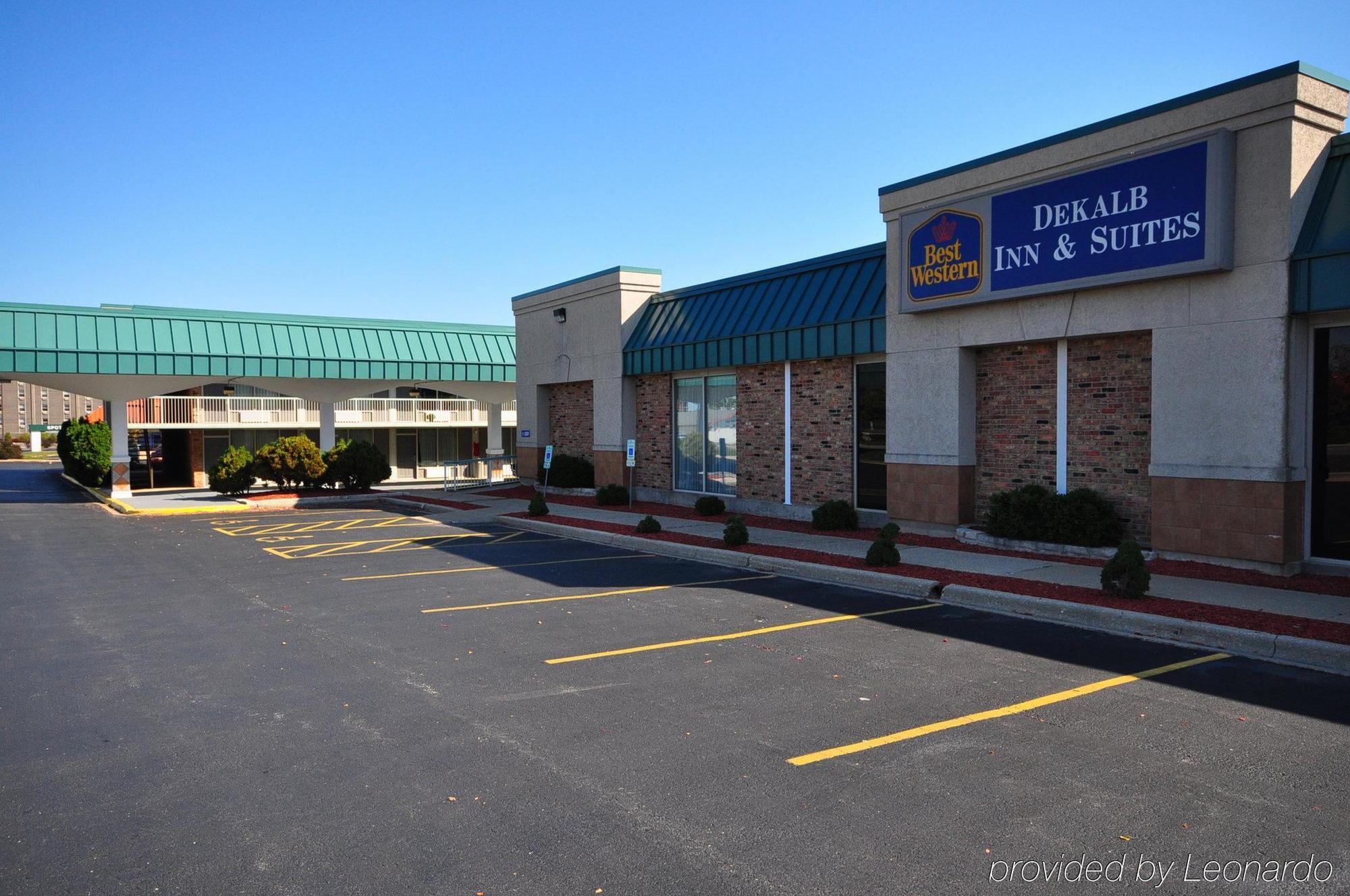 Red Roof Inn & Suites Dekalb Kültér fotó