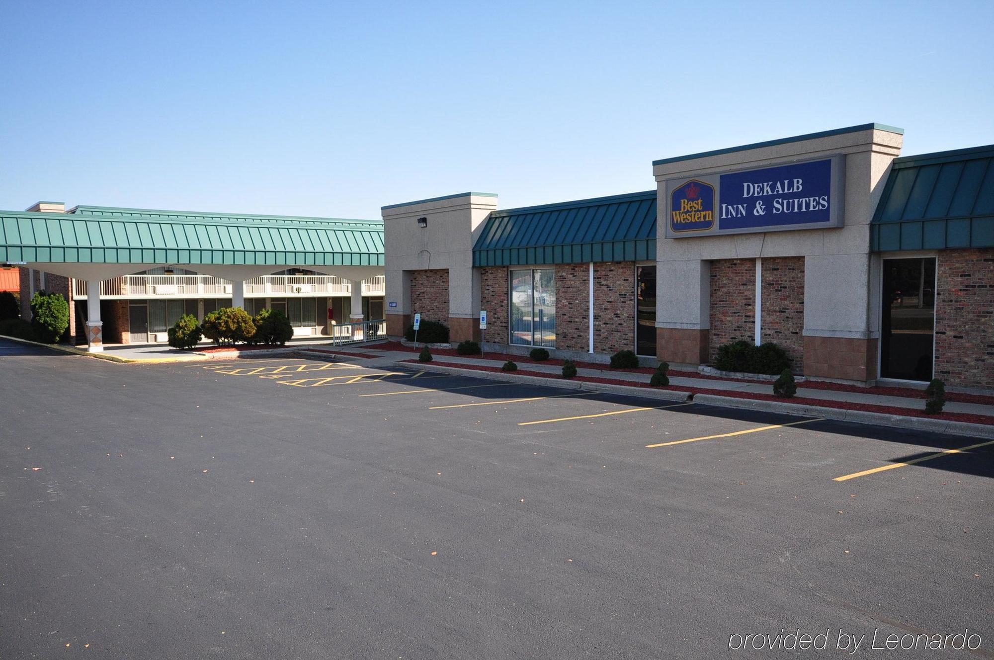 Red Roof Inn & Suites Dekalb Kültér fotó